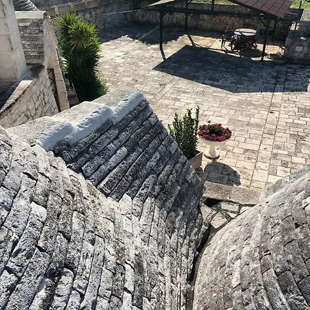 بيت للعطل Trulli Gemelli لوكوروتوندو